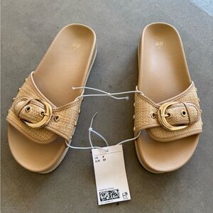 H&M Studded Sandals BRAND NEW WITH TAG vacation beige beach summer style